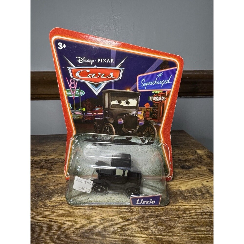 2006 Mattel Disney Pixar Cars Supercharged Diecast 1:55 Lizzie - New Excellent